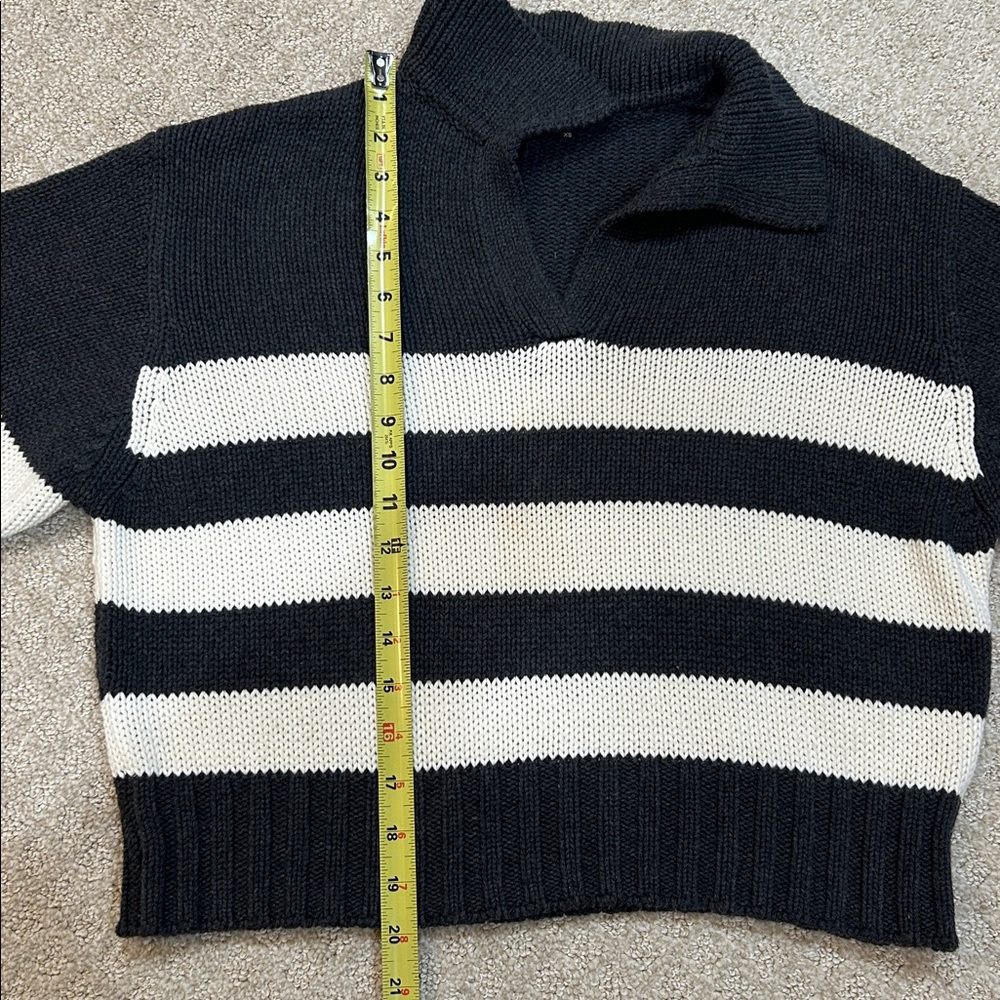 Quince 100% Organic Cropped Cotton Polo Sweater Charcoal/Off White XS - Picture 10 of 12